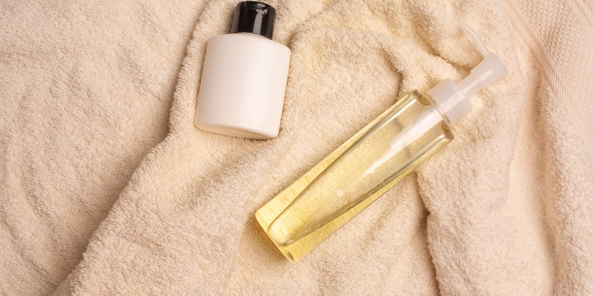 Doble limpieza facial: qué es, cuándo hacerla y cómo saber si tu piel la necesita