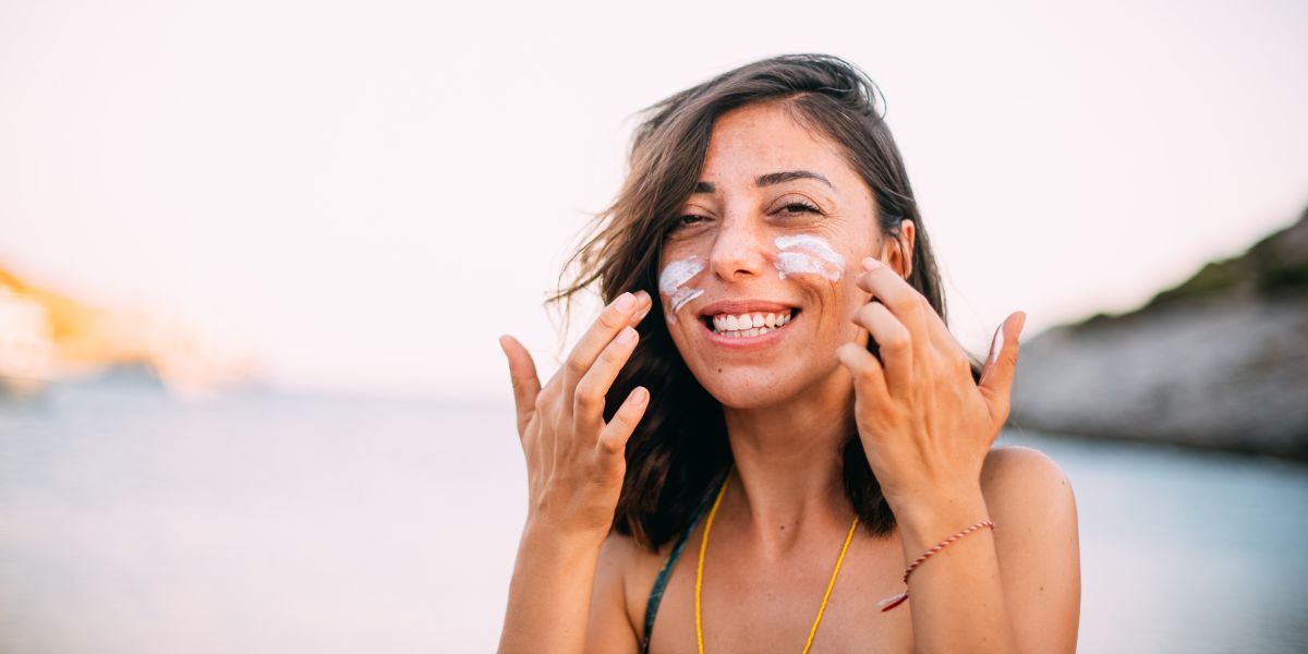 ¿Mineral o químico? Así eliges bien tu protector solar